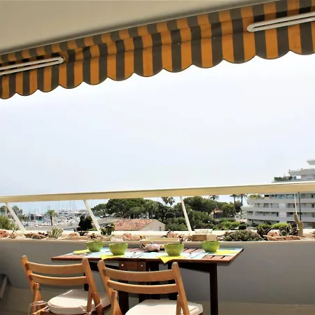 Contemporain, 4 Couchages, Climatise Avec Parking - Fr-1-252a-82