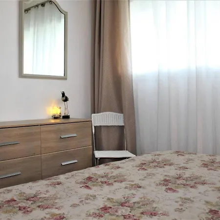 Contemporain, 4 Couchages, Climatise Avec Parking - Fr-1-252a-82 Apartment Villeneuve-Loubet