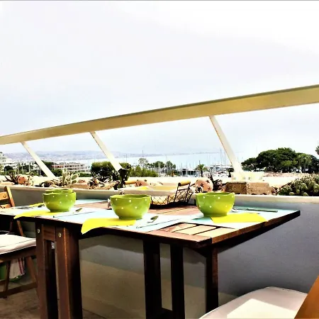 アパート Contemporain, 4 Couchages, Climatise Avec Parking - Fr-1-252a-82