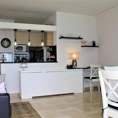 Apartment Contemporain, 4 Couchages, Climatise Avec Parking - Fr-1-252a-82